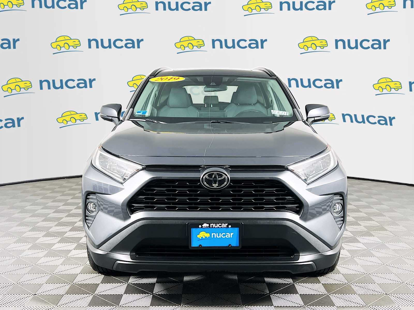 2019 Toyota RAV4 XLE - Photo 2