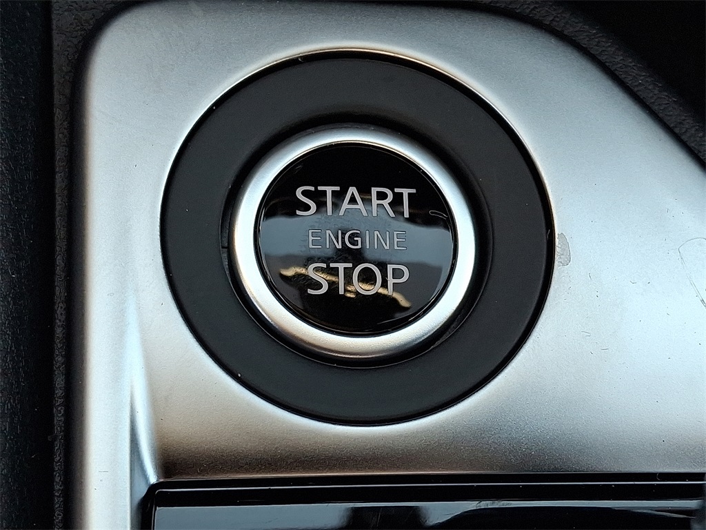 2025 Nissan Sentra SV - Photo 15