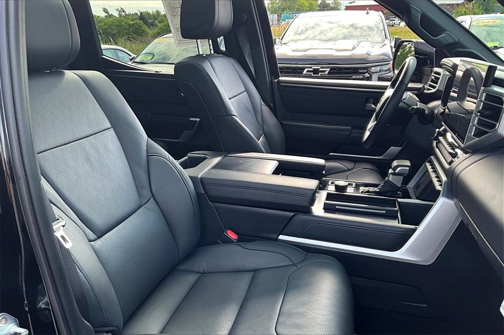 2024 Toyota Tundra Platinum - Photo 11