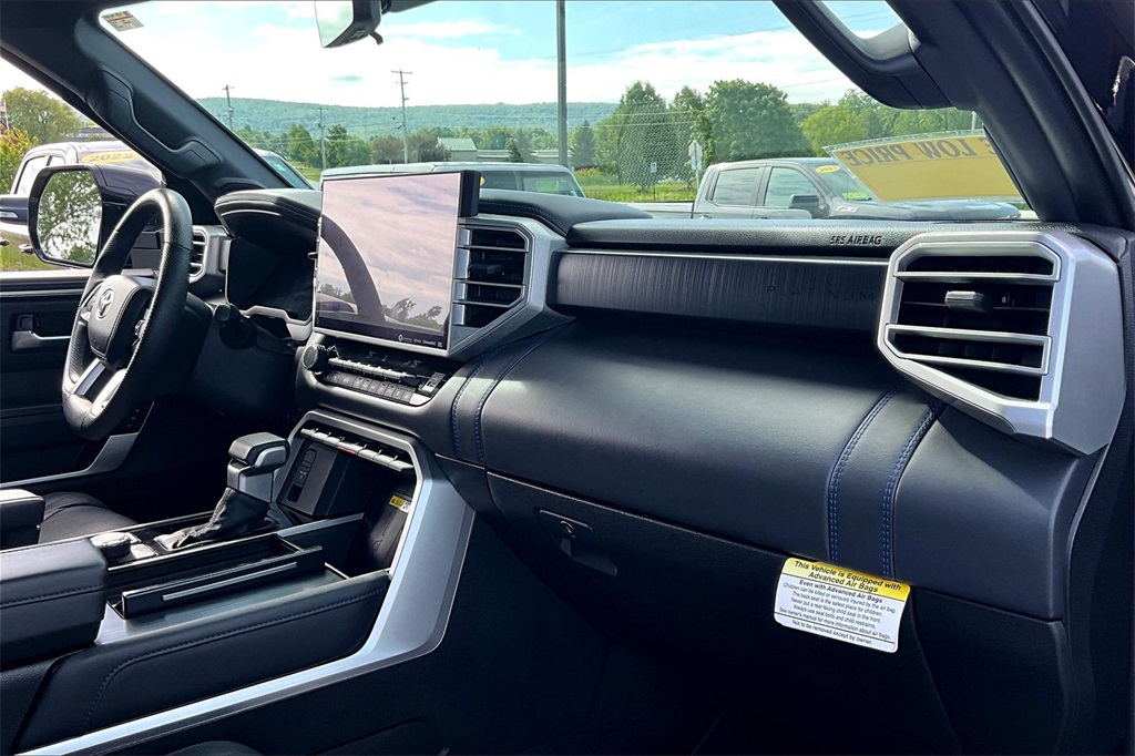 2024 Toyota Tundra Platinum - Photo 14