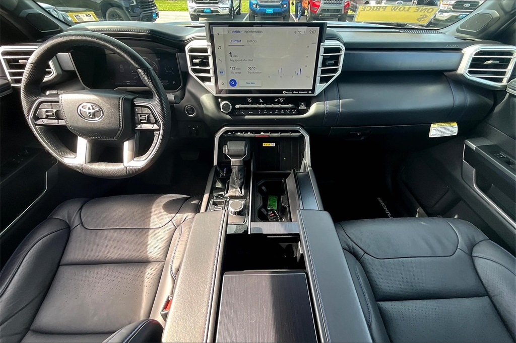 2024 Toyota Tundra Platinum - Photo 21
