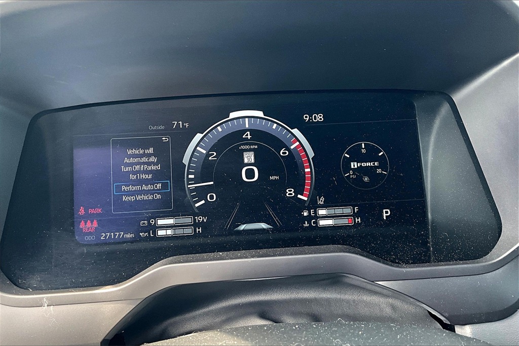 2024 Toyota Tundra Platinum - Photo 25