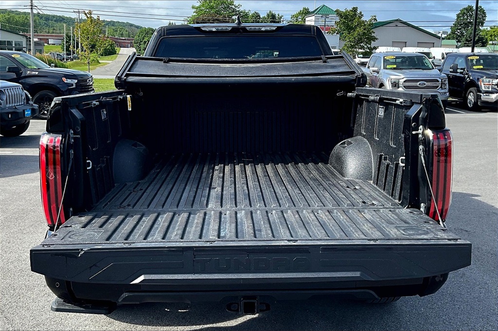 2024 Toyota Tundra Platinum - Photo 32