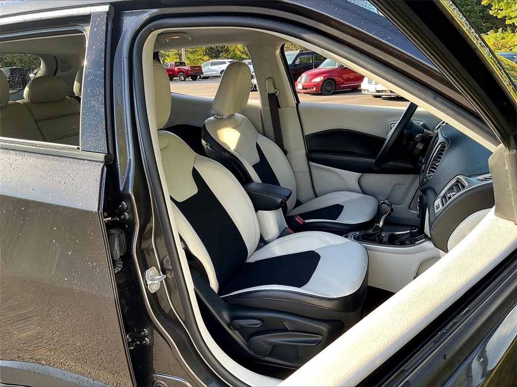 2018 Jeep Compass Latitude - Photo 11