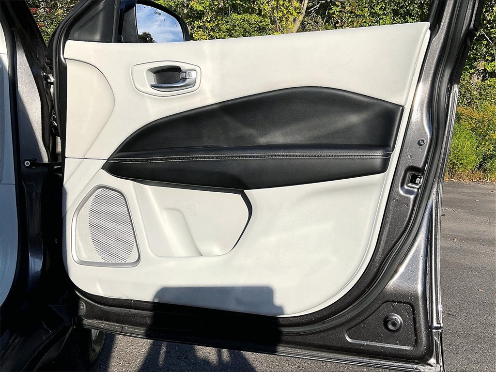 2018 Jeep Compass Latitude - Photo 26