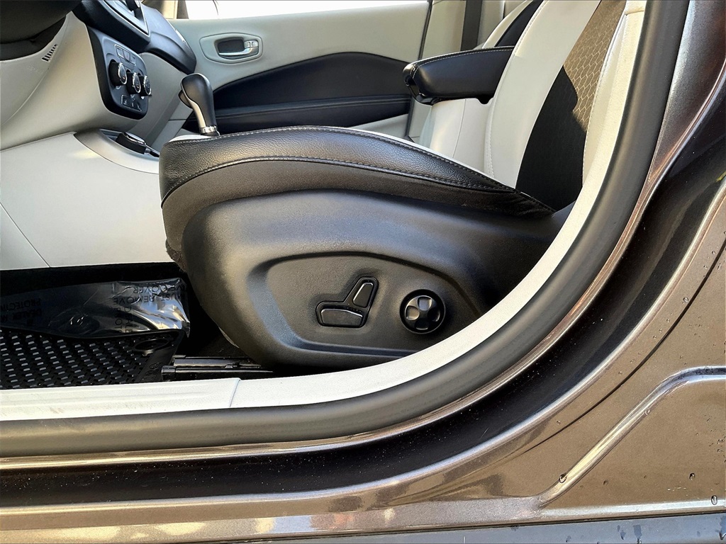 2018 Jeep Compass Latitude - Photo 27