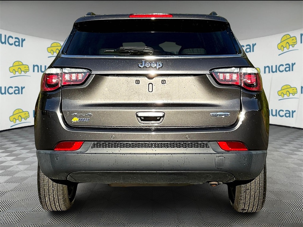 2018 Jeep Compass Latitude - Photo 5