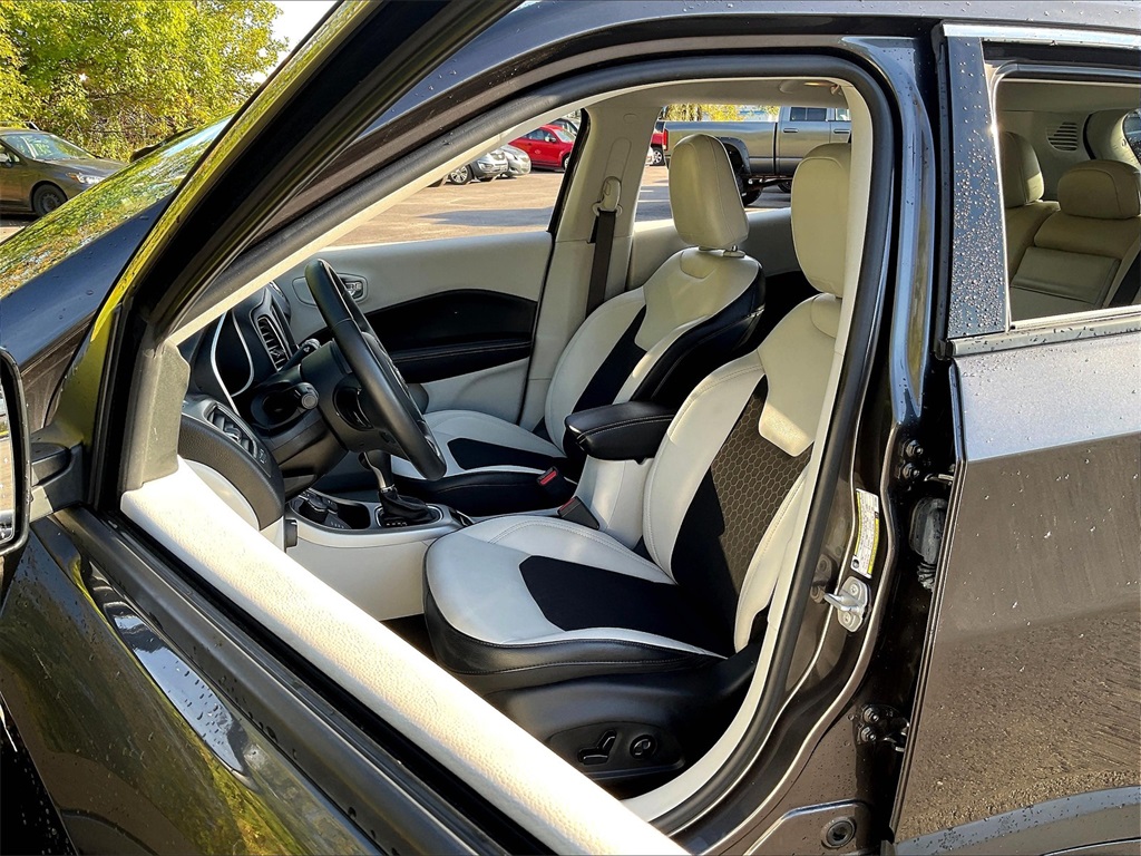 2018 Jeep Compass Latitude - Photo 10