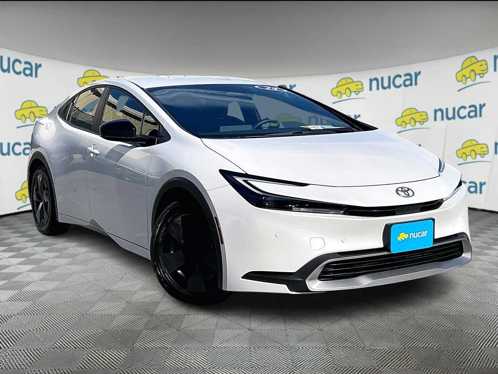 2024 Toyota Prius Prime SE