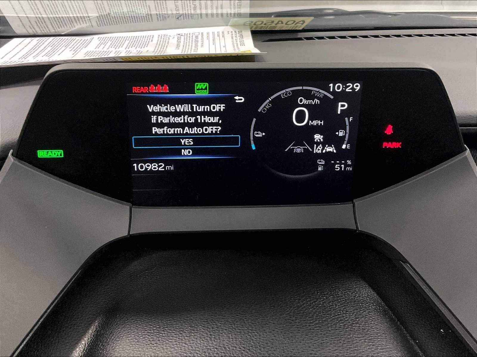 2024 Toyota Prius Prime SE - Photo 24