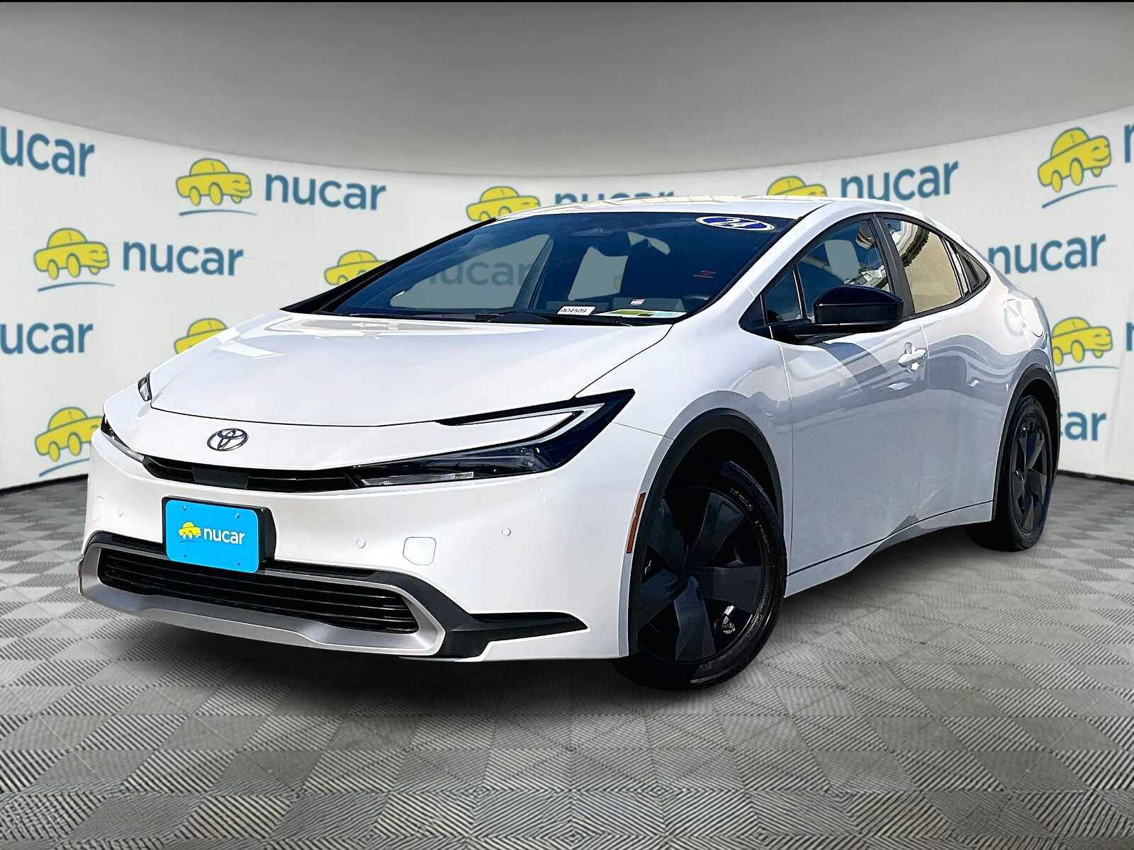 2024 Toyota Prius Prime SE - Photo 3