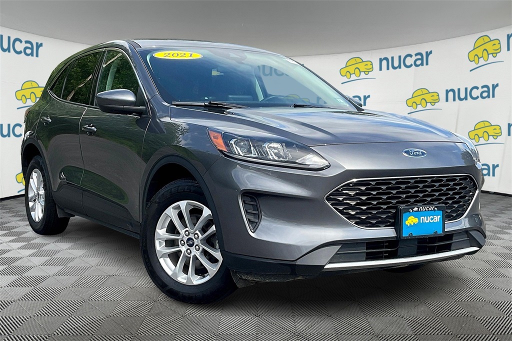 2021 Ford Escape SE
