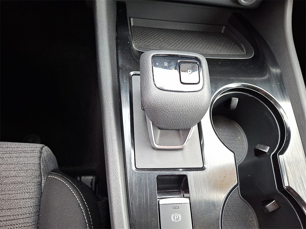 2023 Nissan Rogue SV - Photo 15