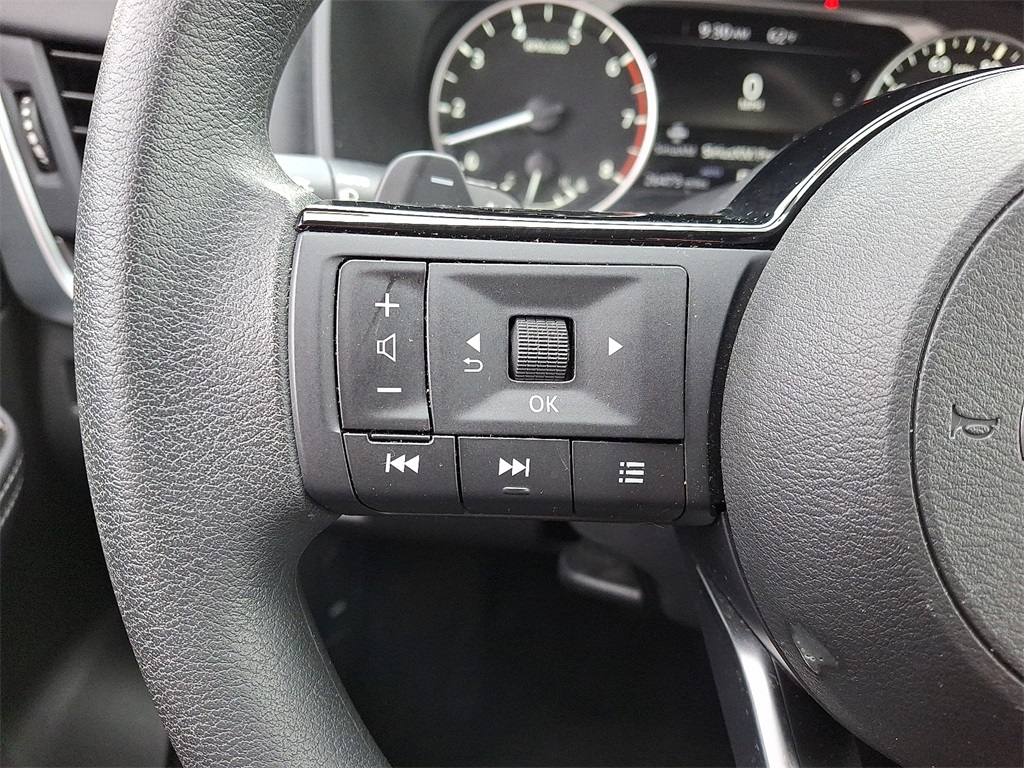 2023 Nissan Rogue SV - Photo 20