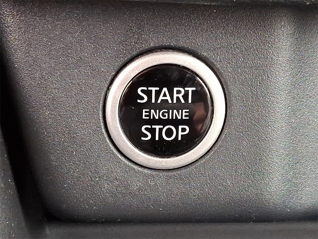 2023 Nissan Rogue SV - Photo 23
