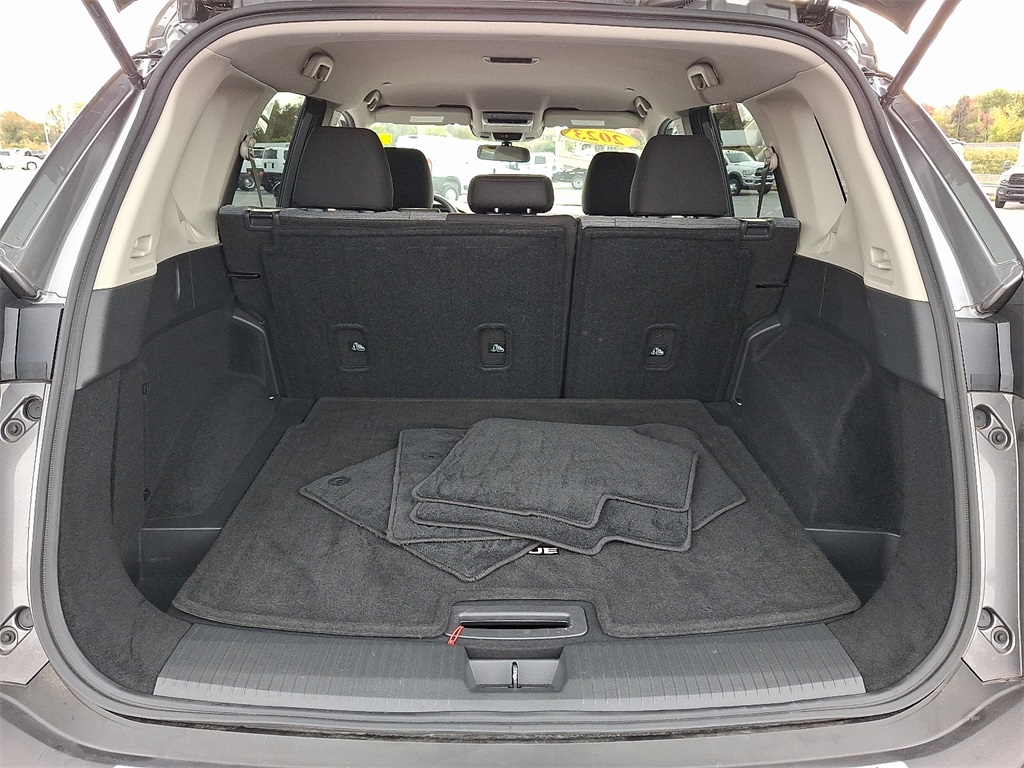 2023 Nissan Rogue SV - Photo 28