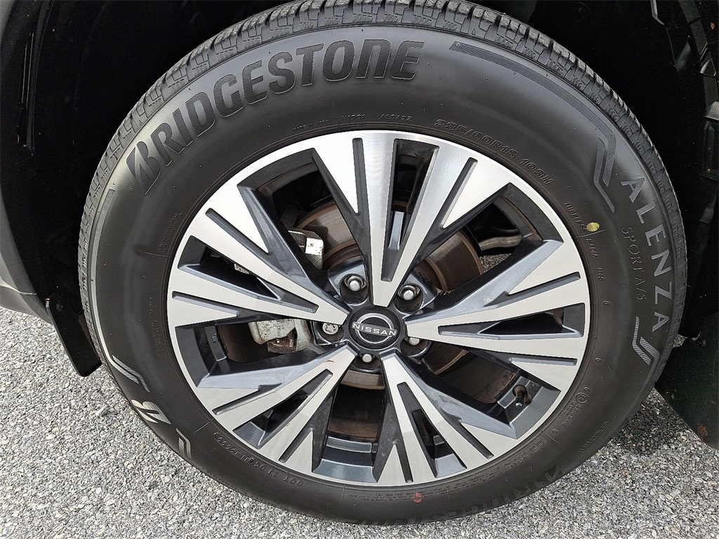 2023 Nissan Rogue SV - Photo 9