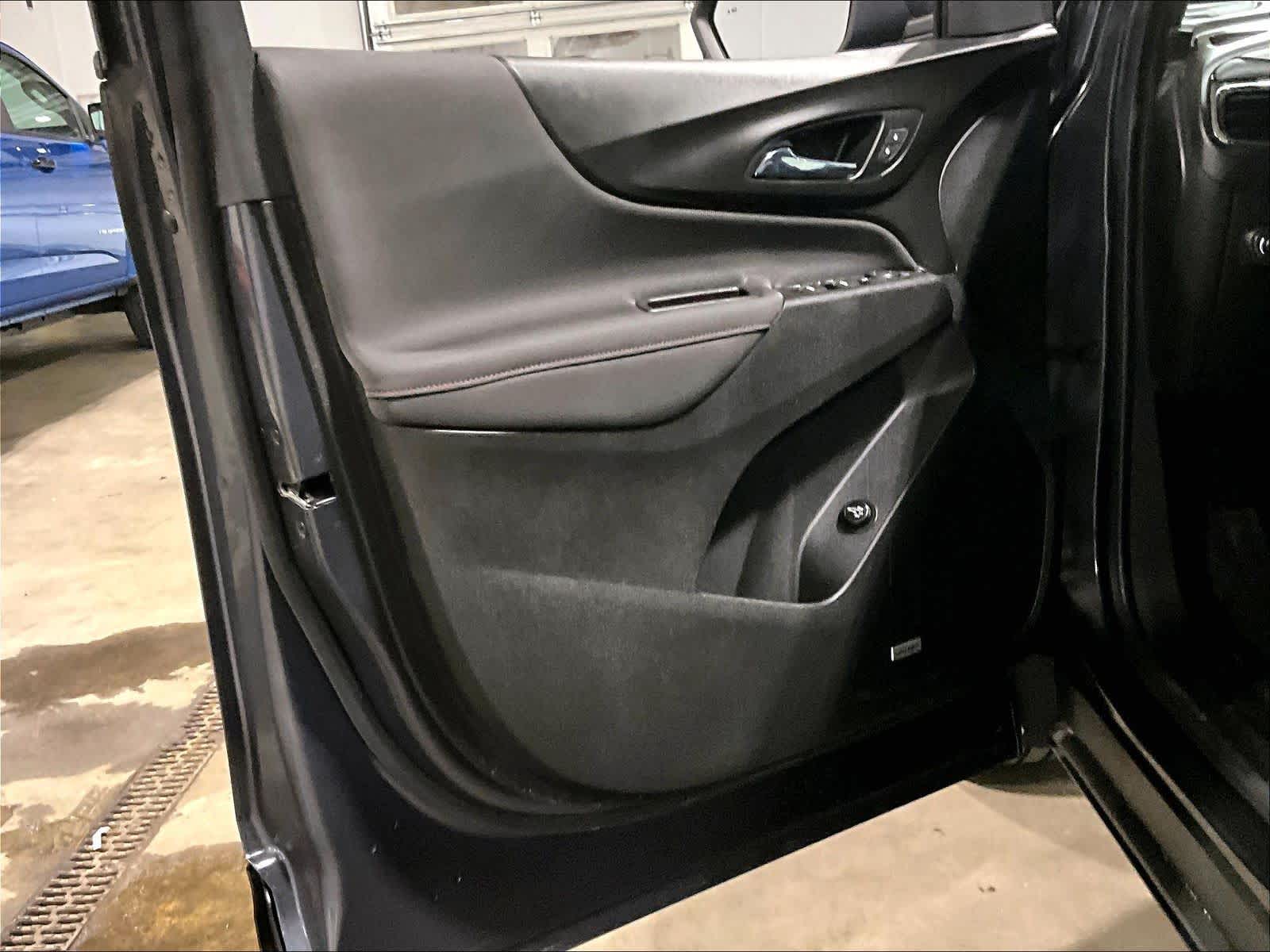 2022 Chevrolet Equinox RS - Photo 9