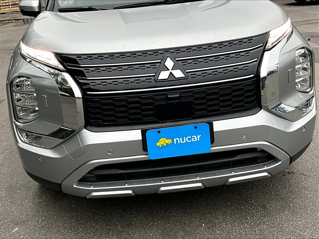 2023 Mitsubishi Outlander SE - Photo 31