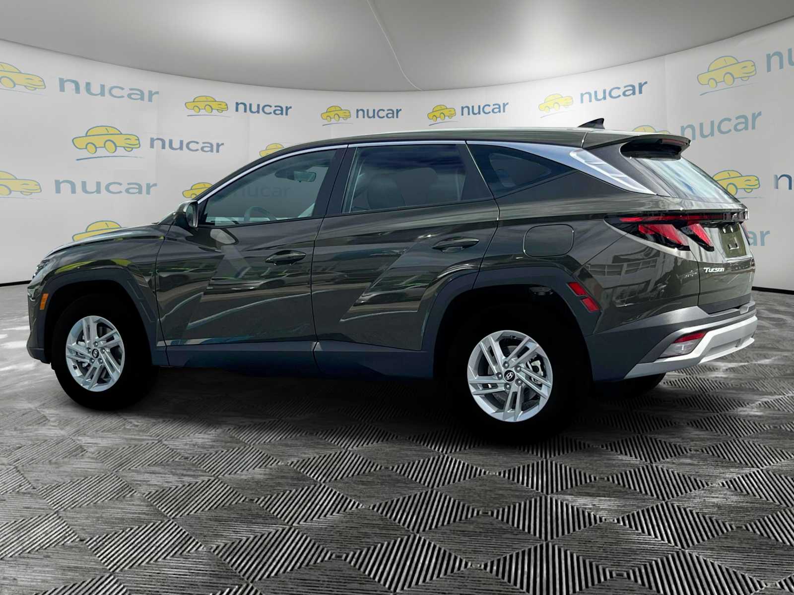 2025 Hyundai Tucson SE - Photo 5