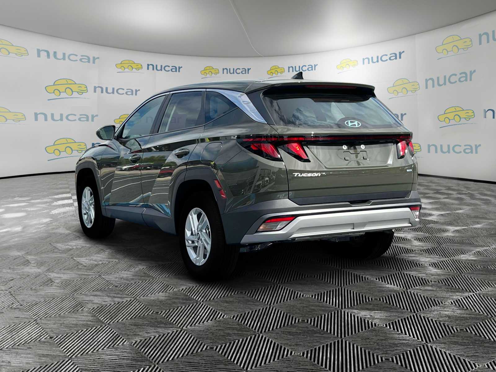 2025 Hyundai Tucson SE - Photo 6
