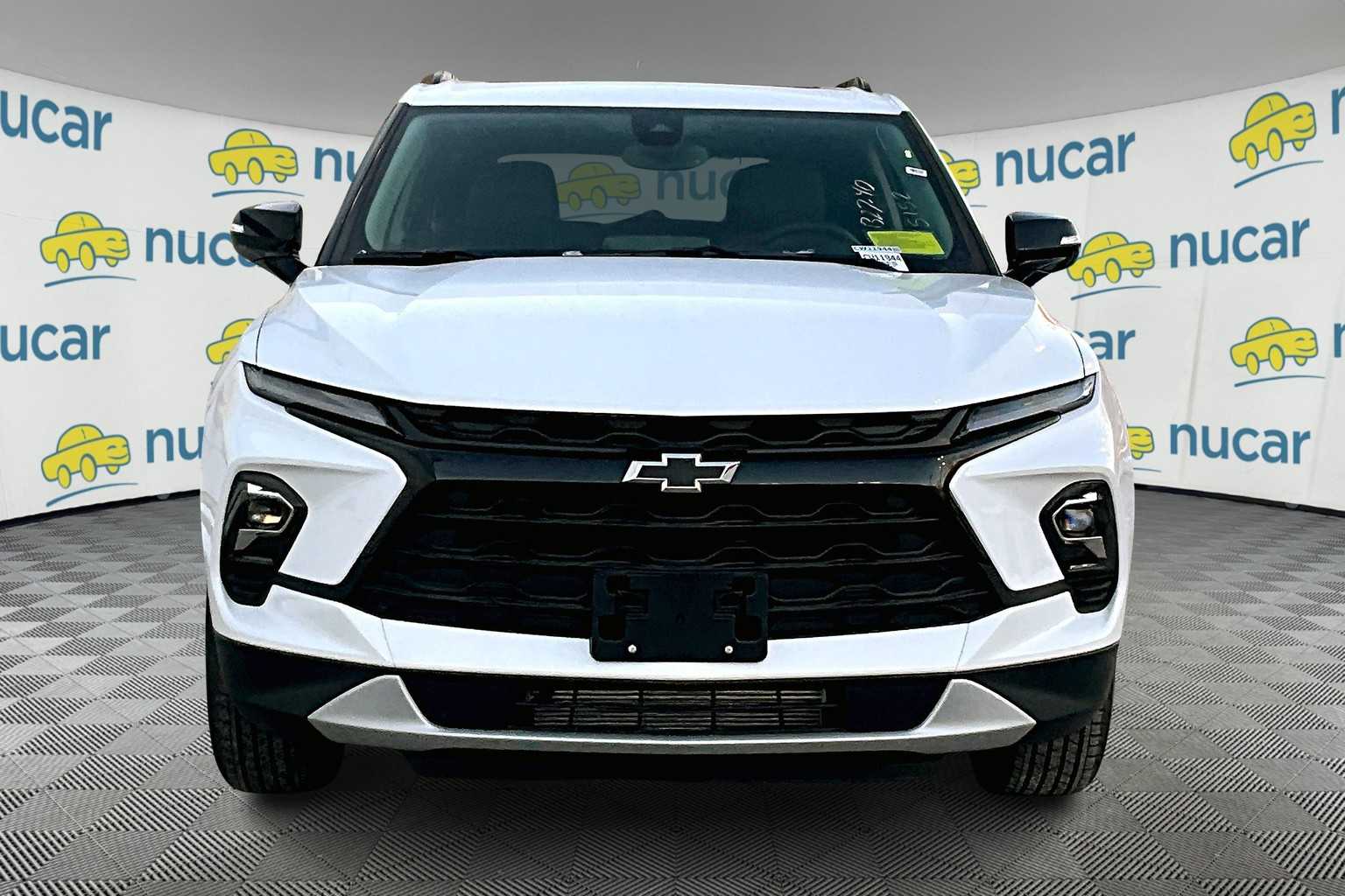 2025 Chevrolet Blazer LT - Photo 3