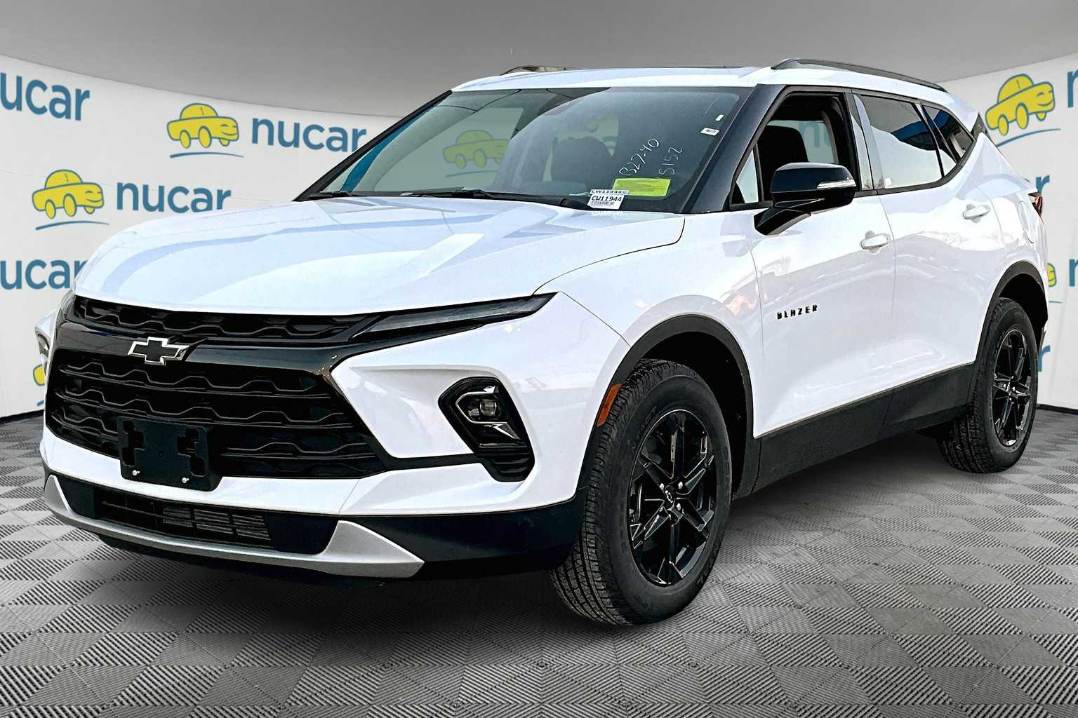 2025 Chevrolet Blazer LT - Photo 4