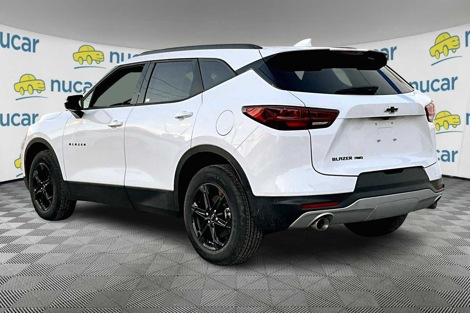 2025 Chevrolet Blazer LT - Photo 5