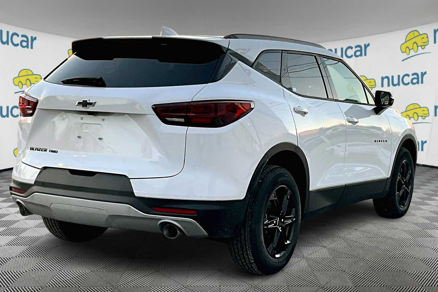 2025 Chevrolet Blazer LT - Photo 7