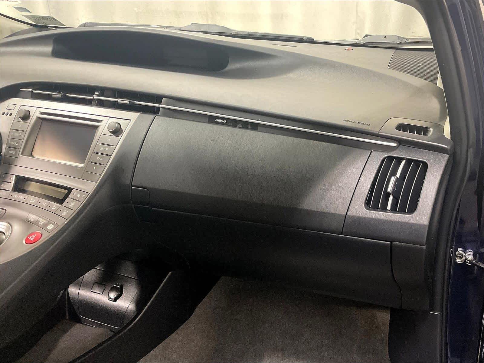 2015 Toyota Prius Two - Photo 13