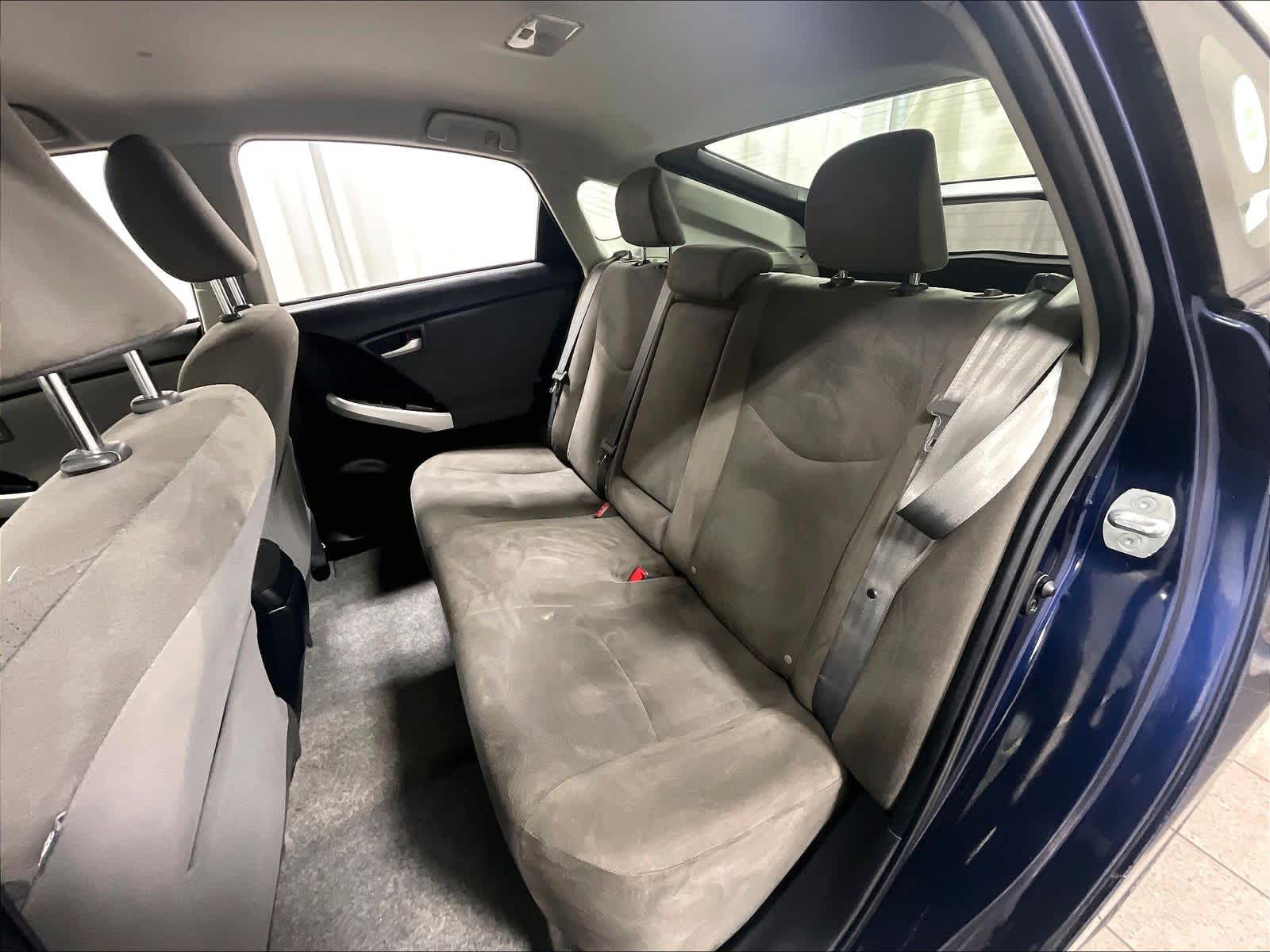 2015 Toyota Prius Two - Photo 15