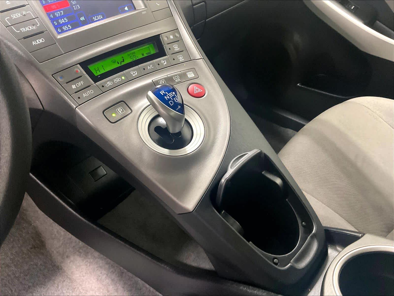 2015 Toyota Prius Two - Photo 20