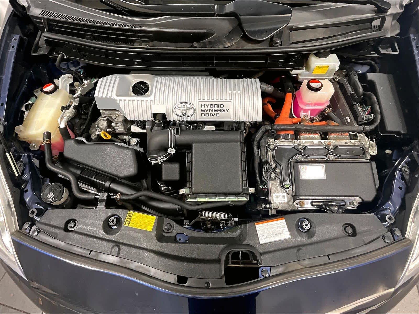 2015 Toyota Prius Two - Photo 29