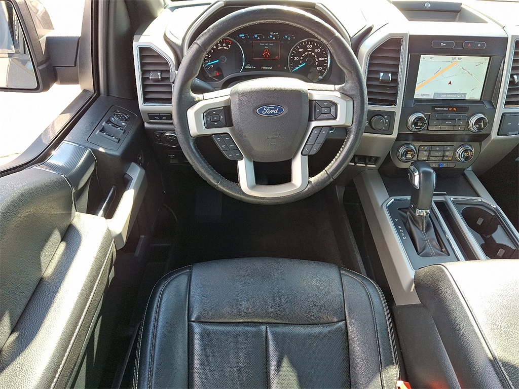 2019 Ford F-150 Lariat - Photo 12