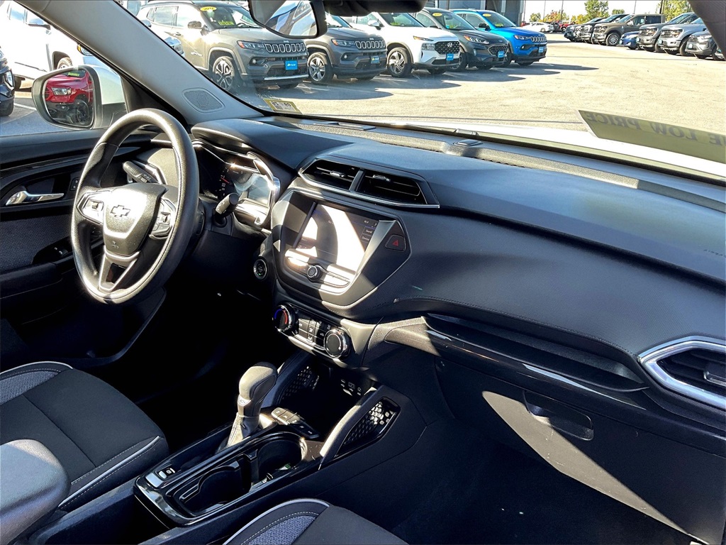 2022 Chevrolet TrailBlazer LT - Photo 14