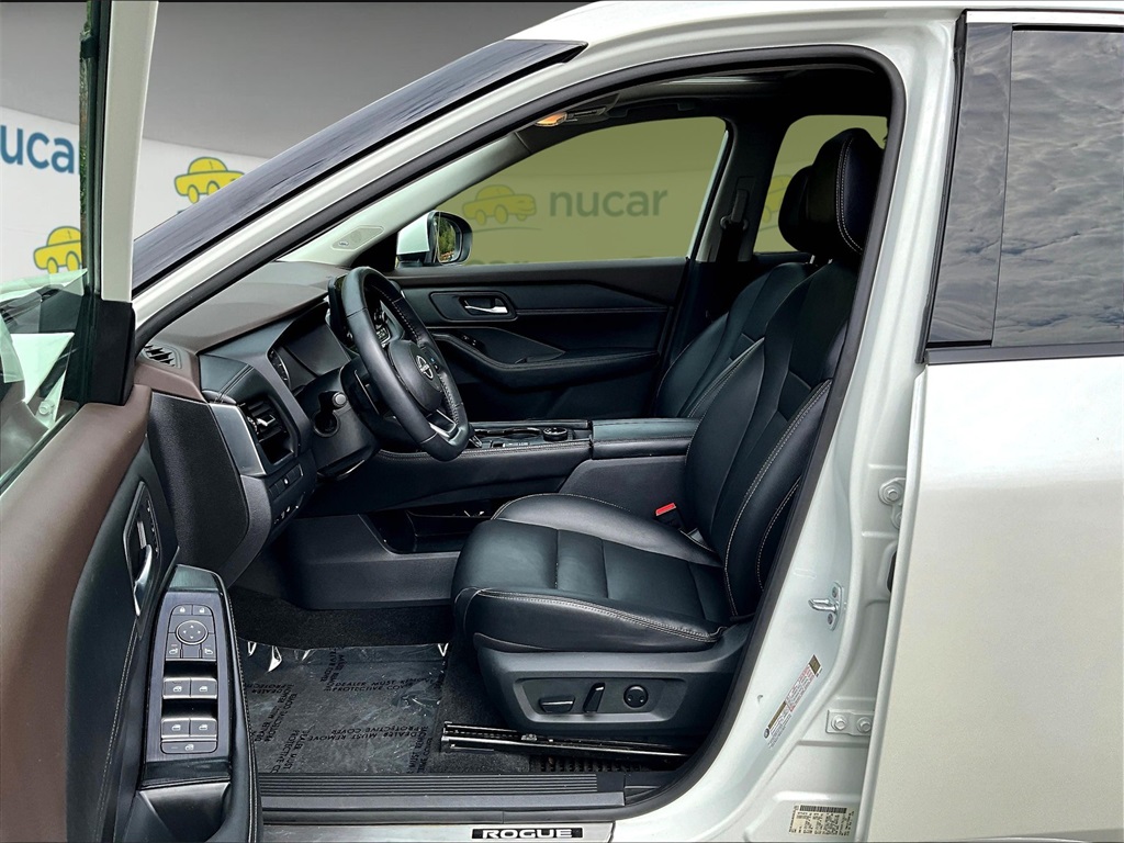 2023 Nissan Rogue SL - Photo 12