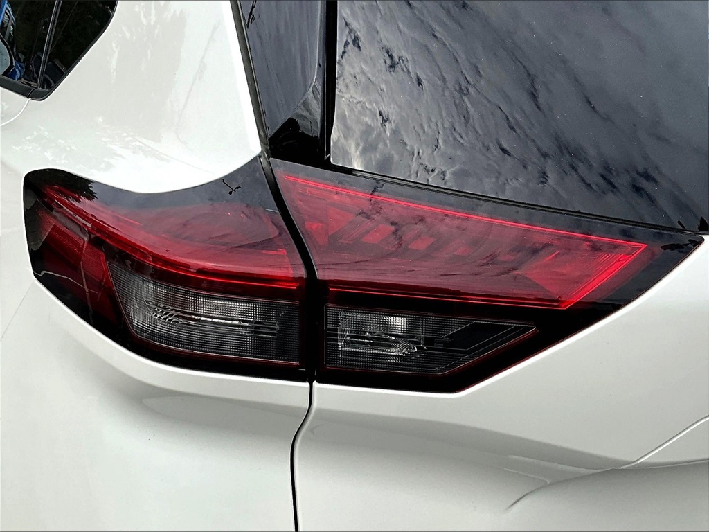 2023 Nissan Rogue SL - Photo 27