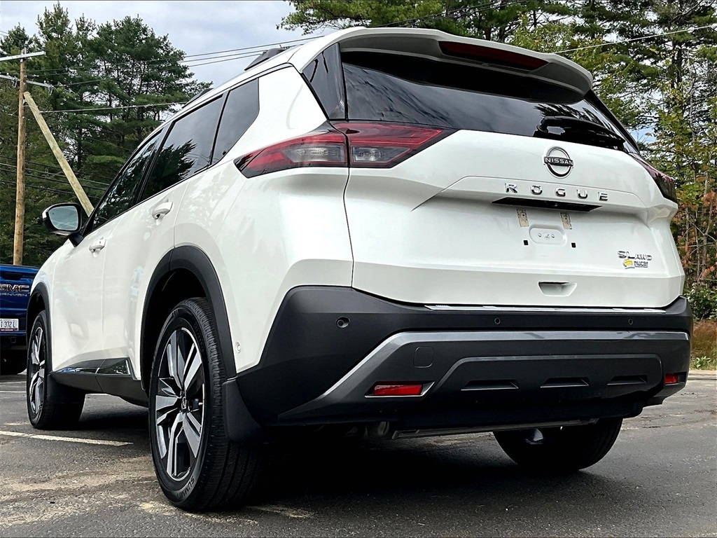 2023 Nissan Rogue SL - Photo 6