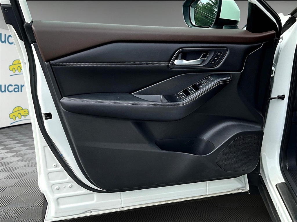 2023 Nissan Rogue SL - Photo 10