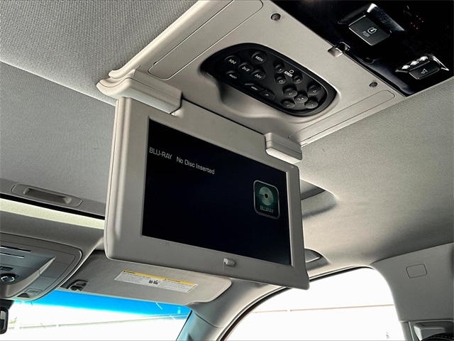 2018 Chevrolet Tahoe LT - Photo 25
