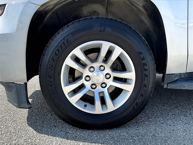 2018 Chevrolet Tahoe LT - Photo 7