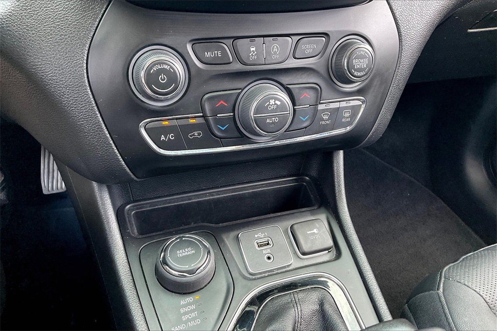 2020 Jeep Cherokee Limited - Photo 25