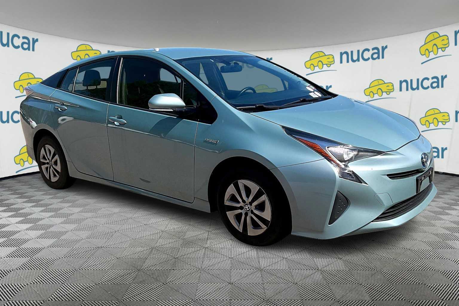 2016 Toyota Prius Three