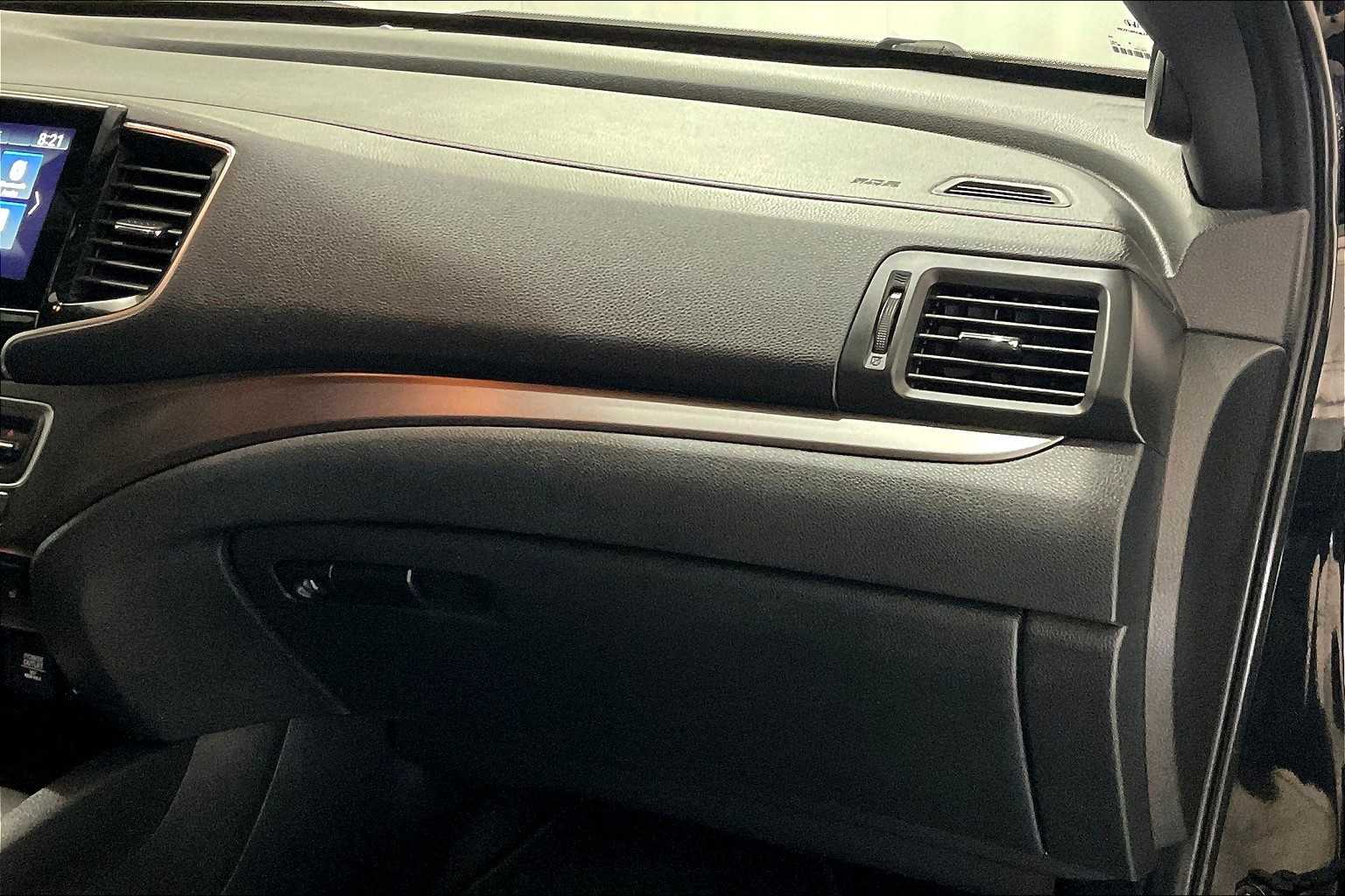 2022 Honda Pilot Sport - Photo 13