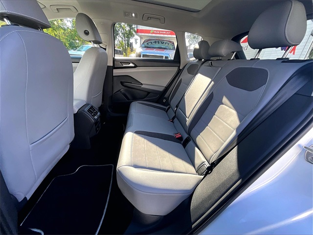 2023 Volkswagen Taos 1.5T SE - Photo 22