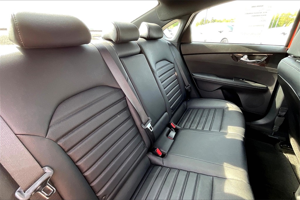 2023 Kia Forte GT-Line - Photo 15