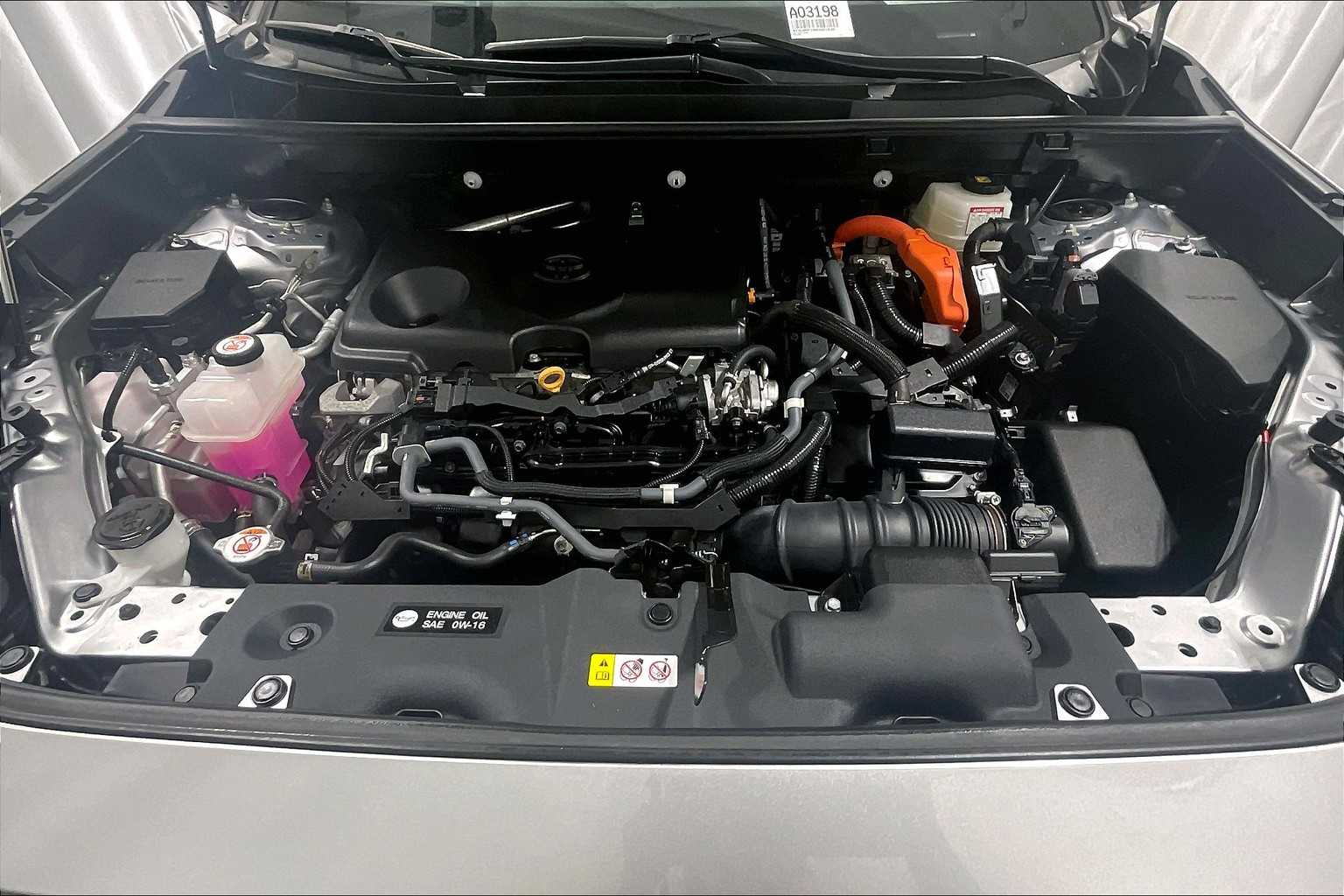 2022 Toyota RAV4 Hybrid LE - Photo 29