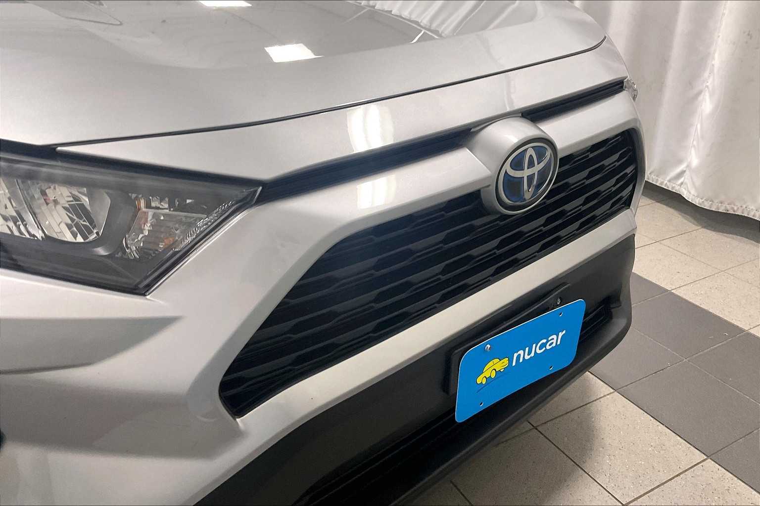2022 Toyota RAV4 Hybrid LE - Photo 30
