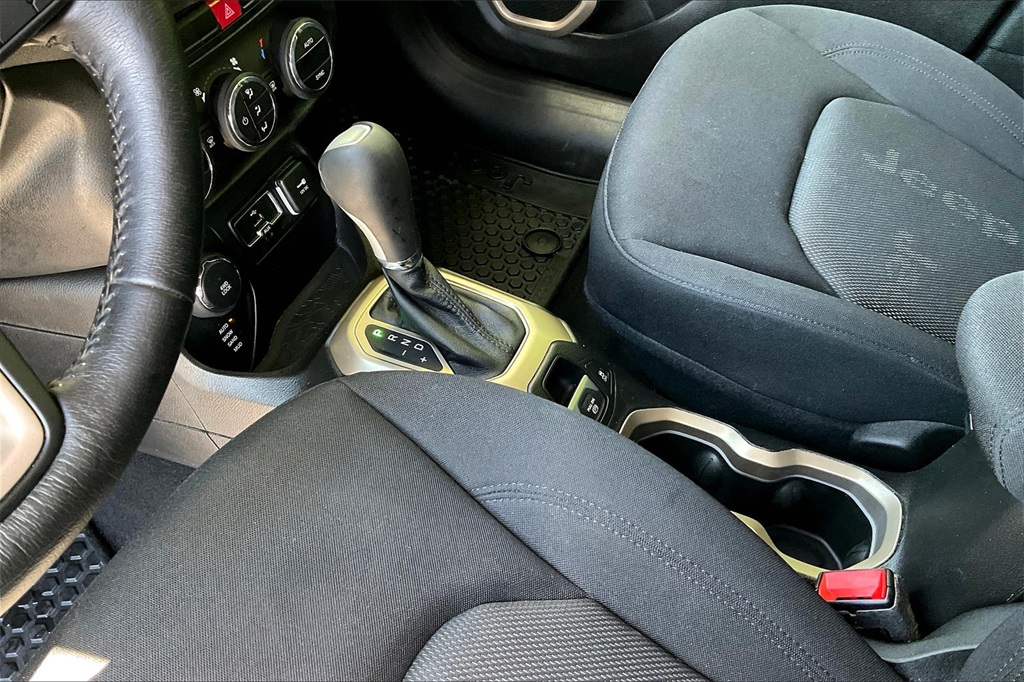 2017 Jeep Renegade Latitude - Photo 20