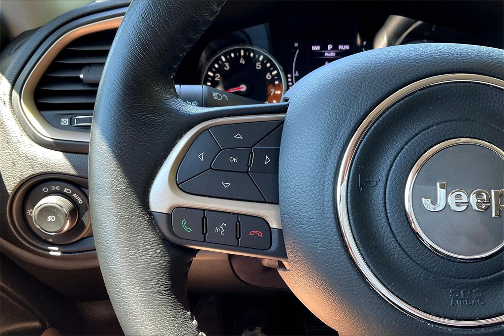 2017 Jeep Renegade Latitude - Photo 23